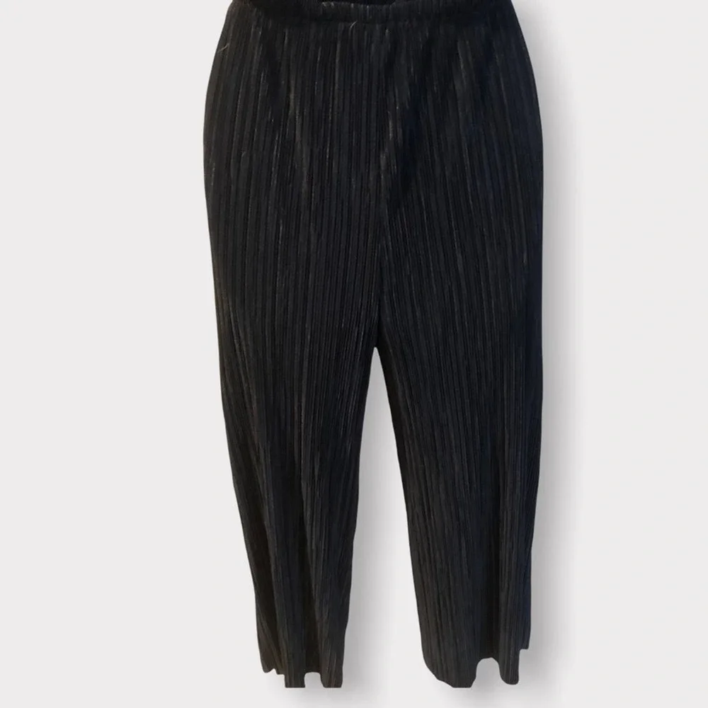 19 Cooper Nordstrom NWT black pleated halter jumpsuit Size small - Picture 6 of 8